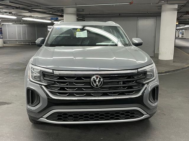 2025 Volkswagen Atlas Cross Sport 2.0T SE Technology