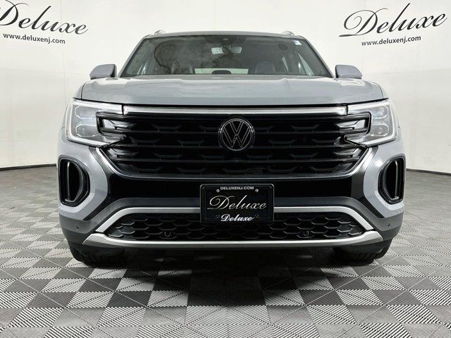 2025 Volkswagen Atlas Cross Sport 2.0T SE Technology