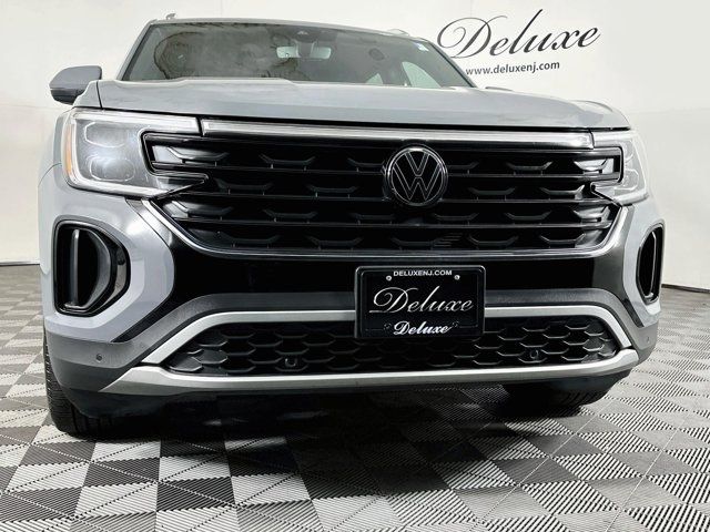 2025 Volkswagen Atlas Cross Sport 2.0T SE Technology