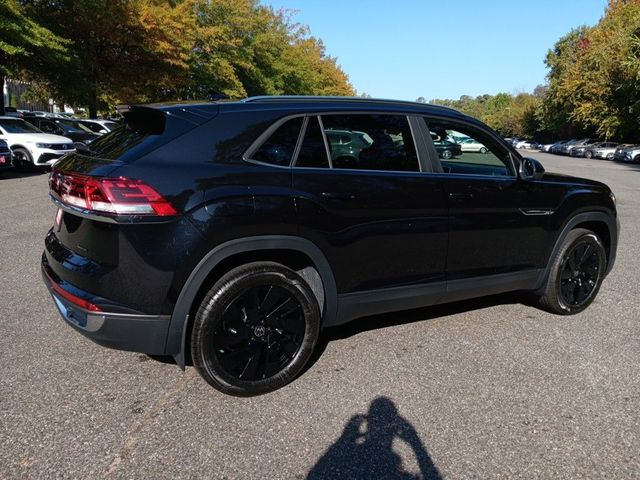 2025 Volkswagen Atlas Cross Sport 2.0T SE Technology