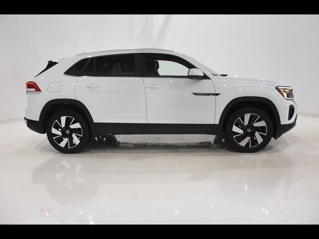 2025 Volkswagen Atlas Cross Sport 2.0T SE Technology