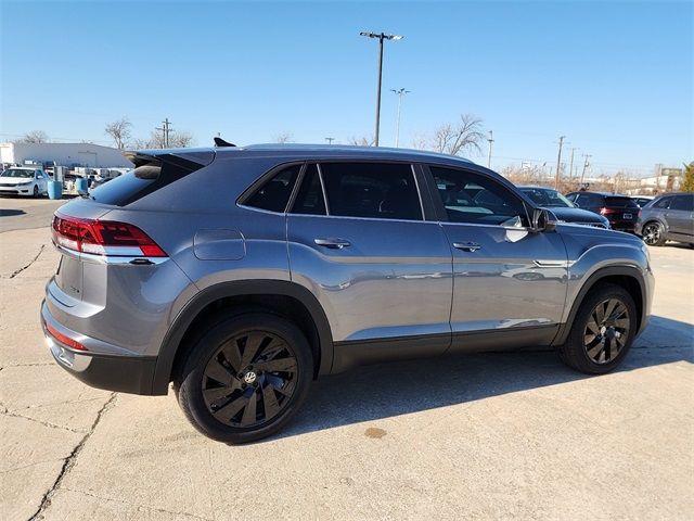 2025 Volkswagen Atlas Cross Sport 2.0T SE Technology