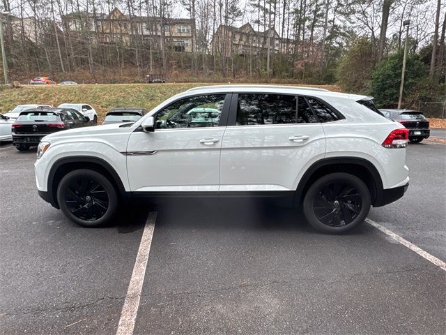 2025 Volkswagen Atlas Cross Sport 2.0T SE Technology