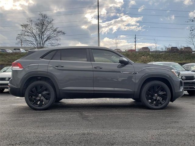 2025 Volkswagen Atlas Cross Sport 2.0T SE Technology