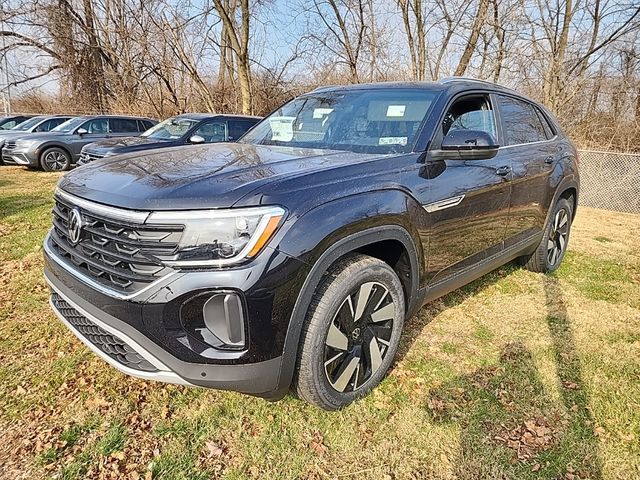 2025 Volkswagen Atlas Cross Sport 2.0T SE Technology