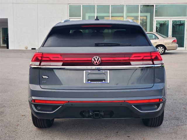 2025 Volkswagen Atlas Cross Sport 2.0T SE Technology