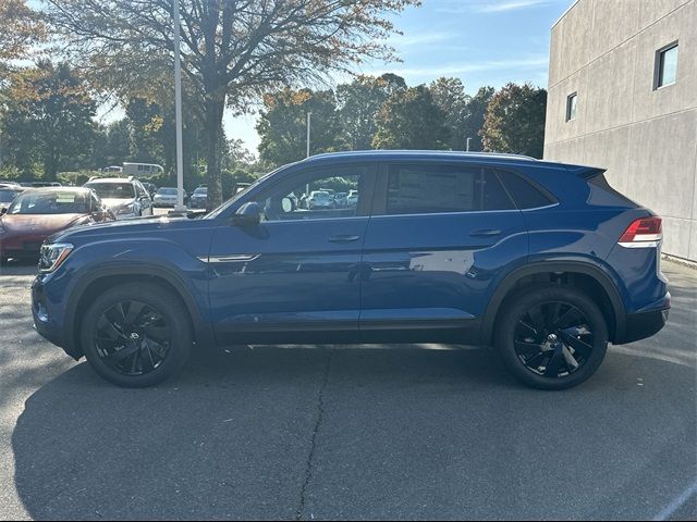 2025 Volkswagen Atlas Cross Sport 2.0T SE Technology