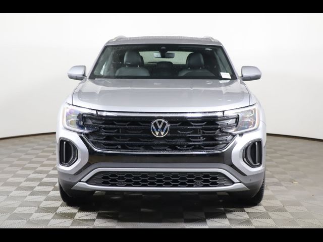 2025 Volkswagen Atlas Cross Sport 2.0T SE Technology