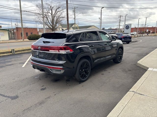 2025 Volkswagen Atlas Cross Sport 2.0T SE Technology