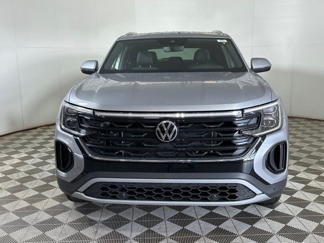 2025 Volkswagen Atlas Cross Sport 2.0T SE Technology