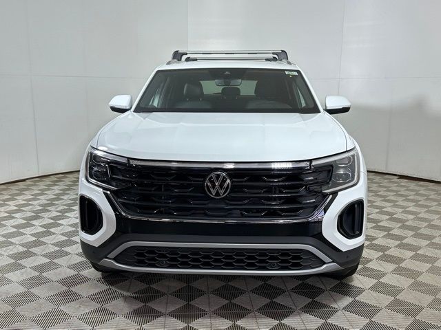 2025 Volkswagen Atlas Cross Sport 2.0T SE Technology