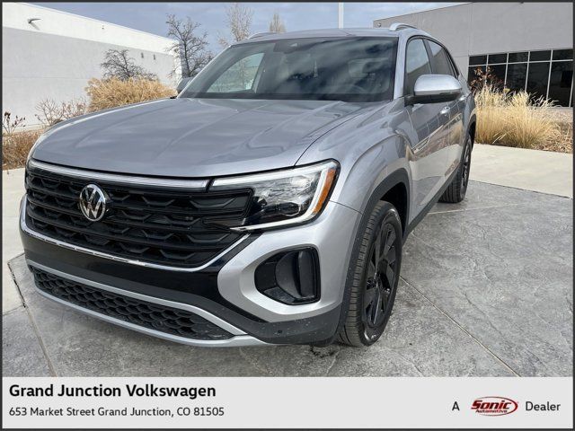 2025 Volkswagen Atlas Cross Sport 2.0T SE Technology