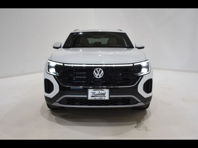 2025 Volkswagen Atlas Cross Sport 2.0T SE Technology