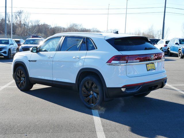 2025 Volkswagen Atlas Cross Sport 2.0T SE Technology