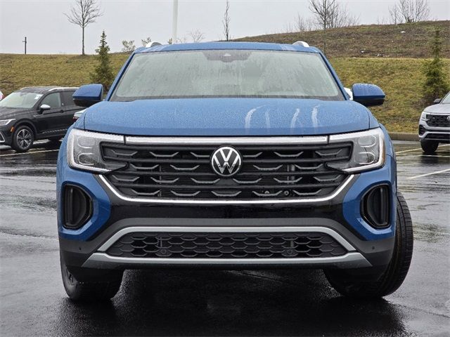 2025 Volkswagen Atlas Cross Sport 2.0T SE Technology