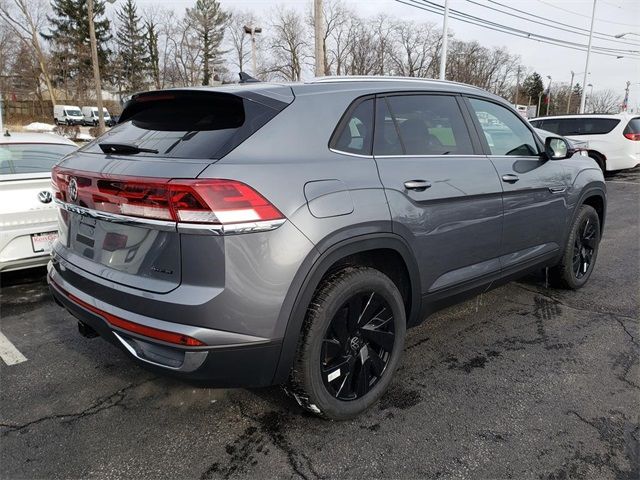 2025 Volkswagen Atlas Cross Sport 2.0T SE Technology