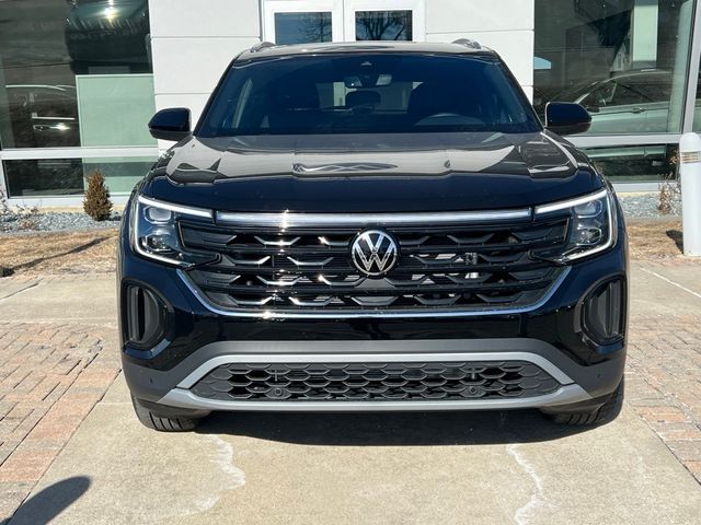 2025 Volkswagen Atlas Cross Sport 2.0T SE Technology