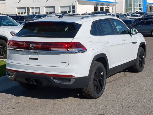 2025 Volkswagen Atlas Cross Sport 2.0T SE Technology