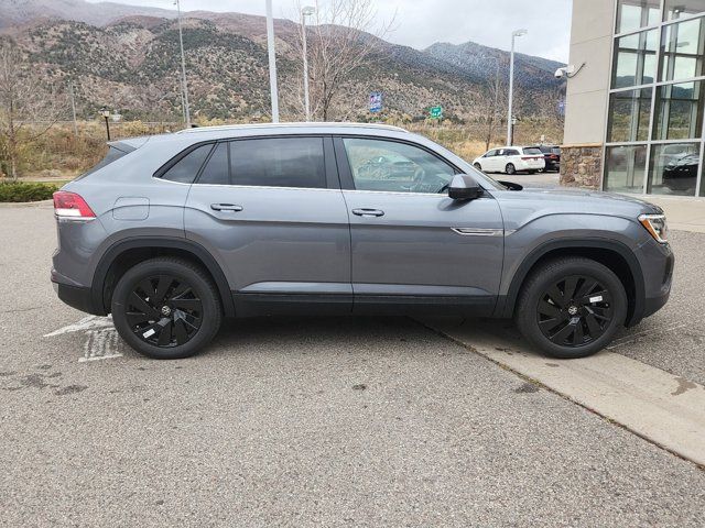 2025 Volkswagen Atlas Cross Sport 2.0T SE Technology