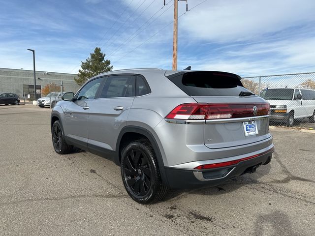 2025 Volkswagen Atlas Cross Sport 2.0T SE Technology