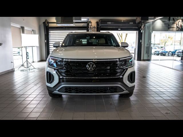 2025 Volkswagen Atlas Cross Sport 2.0T SE Technology