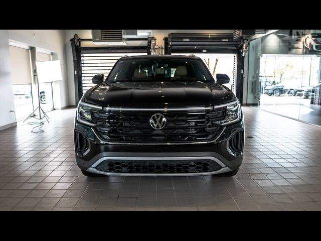 2025 Volkswagen Atlas Cross Sport 2.0T SE Technology