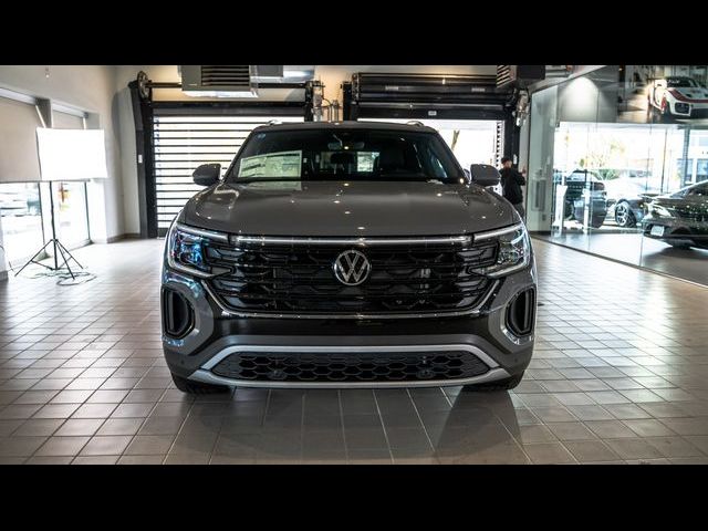 2025 Volkswagen Atlas Cross Sport 2.0T SE Technology