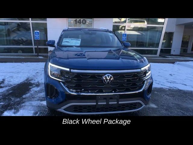 2025 Volkswagen Atlas Cross Sport 2.0T SE Technology