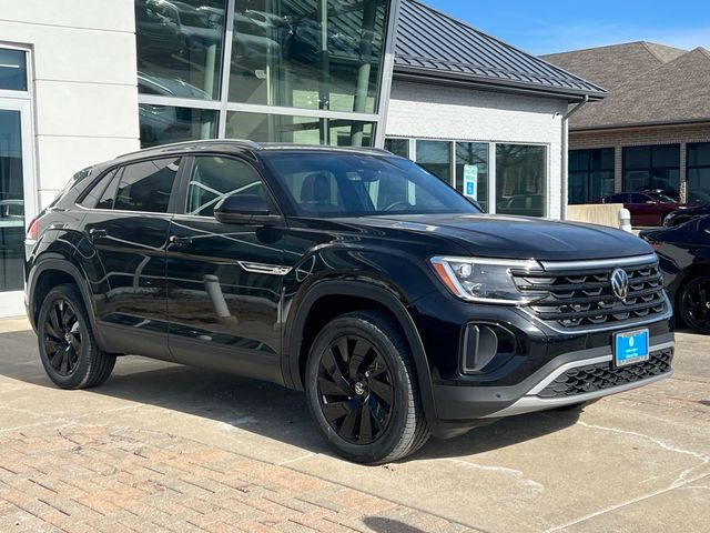 2025 Volkswagen Atlas Cross Sport 2.0T SE Technology