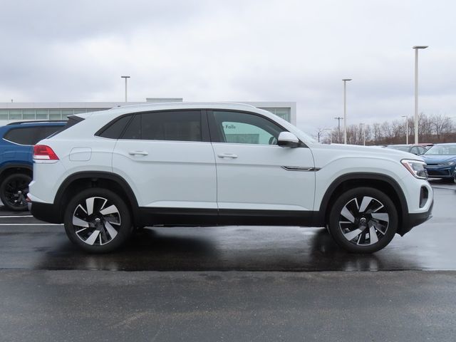 2025 Volkswagen Atlas Cross Sport 2.0T SE Technology