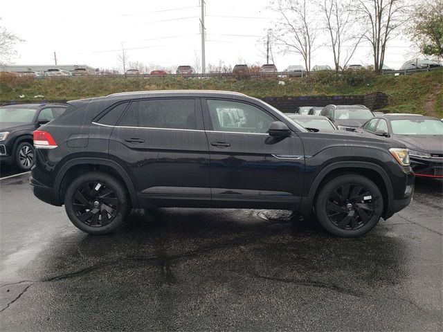 2025 Volkswagen Atlas Cross Sport 2.0T SE Technology