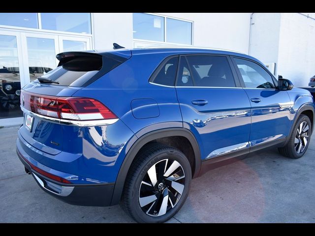 2025 Volkswagen Atlas Cross Sport 2.0T SE Technology