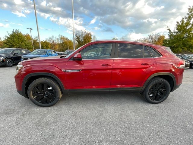 2025 Volkswagen Atlas Cross Sport 2.0T SE Technology