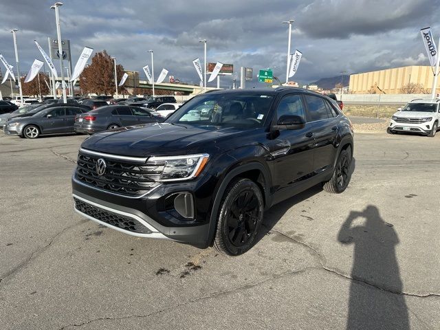 2025 Volkswagen Atlas Cross Sport 2.0T SE Technology