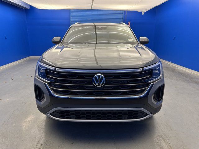 2025 Volkswagen Atlas Cross Sport 2.0T SE Technology