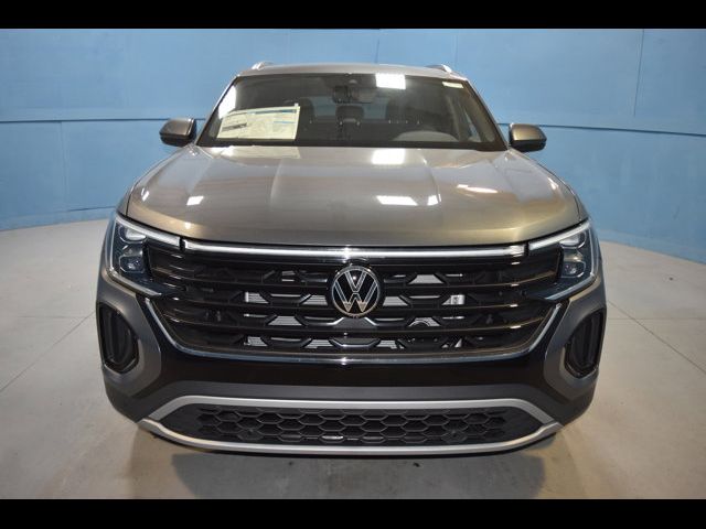 2025 Volkswagen Atlas Cross Sport 2.0T SE Technology