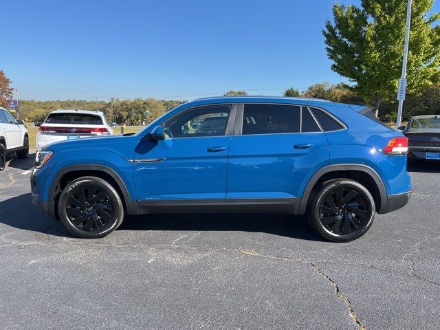 2025 Volkswagen Atlas Cross Sport 2.0T SE Technology