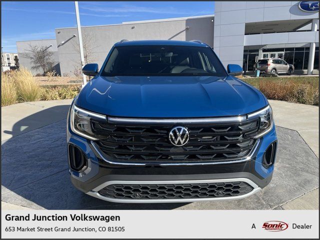 2025 Volkswagen Atlas Cross Sport 2.0T SE Technology