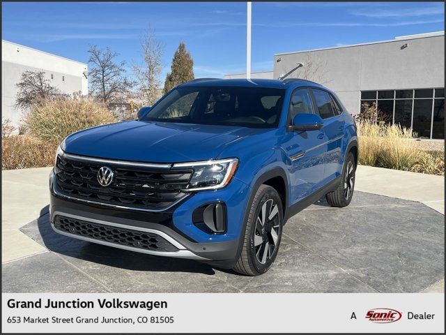 2025 Volkswagen Atlas Cross Sport 2.0T SE Technology