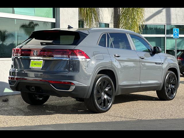 2025 Volkswagen Atlas Cross Sport 2.0T SE Technology