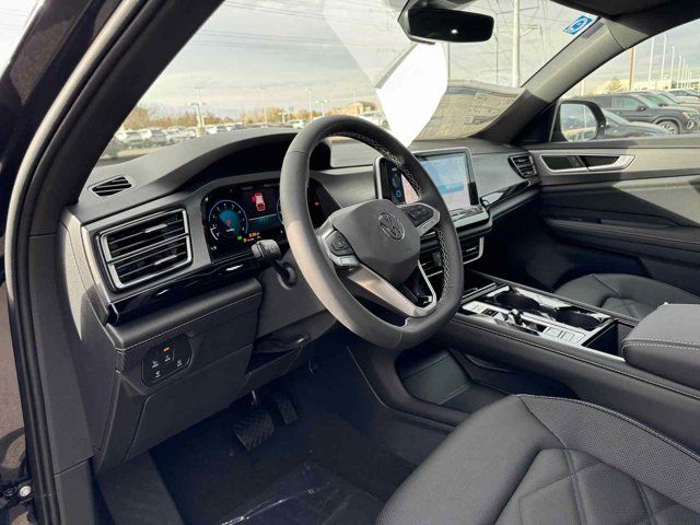 2025 Volkswagen Atlas Cross Sport 2.0T SE Technology