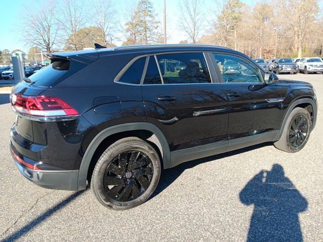 2025 Volkswagen Atlas Cross Sport 2.0T SE Technology