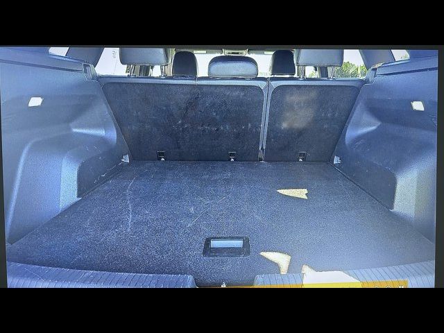 2025 Volkswagen Atlas Cross Sport 2.0T SE Technology