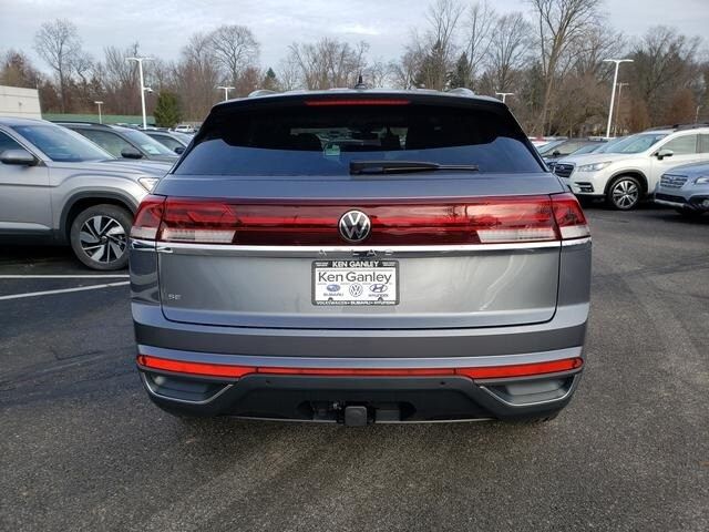 2025 Volkswagen Atlas Cross Sport 2.0T SE Technology