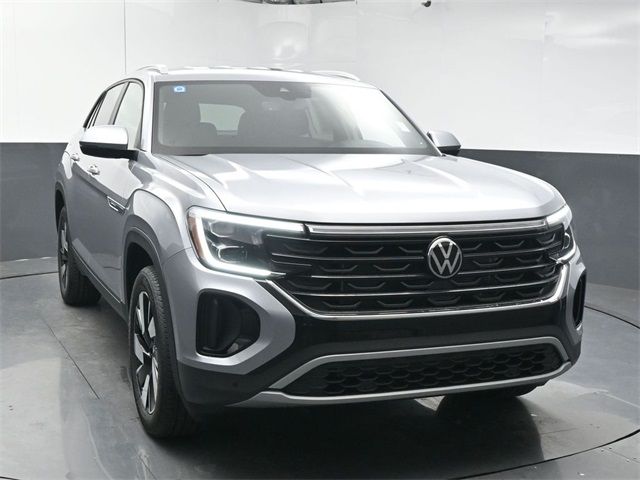 2025 Volkswagen Atlas Cross Sport 2.0T SE Technology