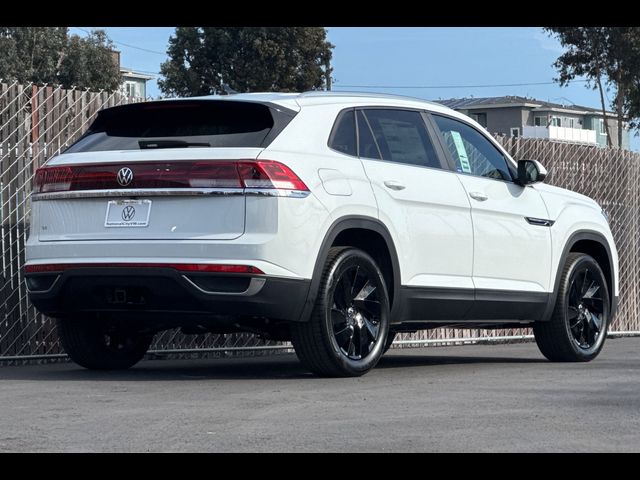 2025 Volkswagen Atlas Cross Sport 2.0T SE Technology