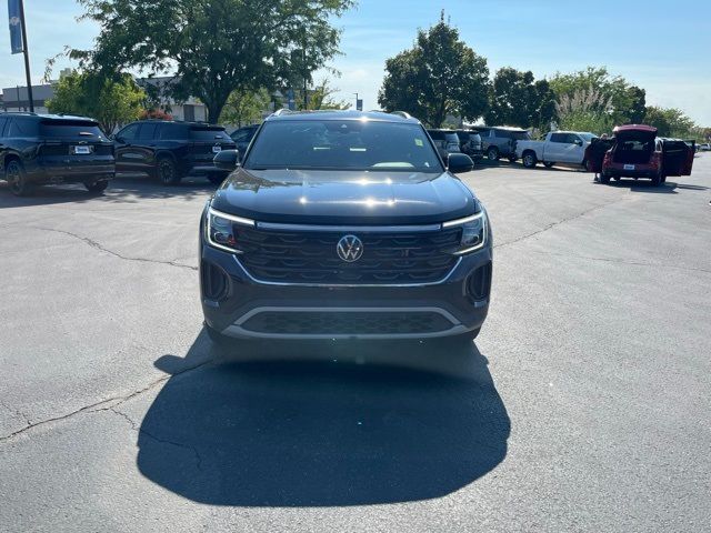 2025 Volkswagen Atlas Cross Sport 2.0T SE Technology