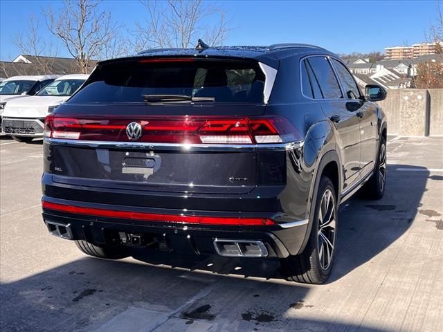 2025 Volkswagen Atlas Cross Sport 2.0T SEL Premium R-Line