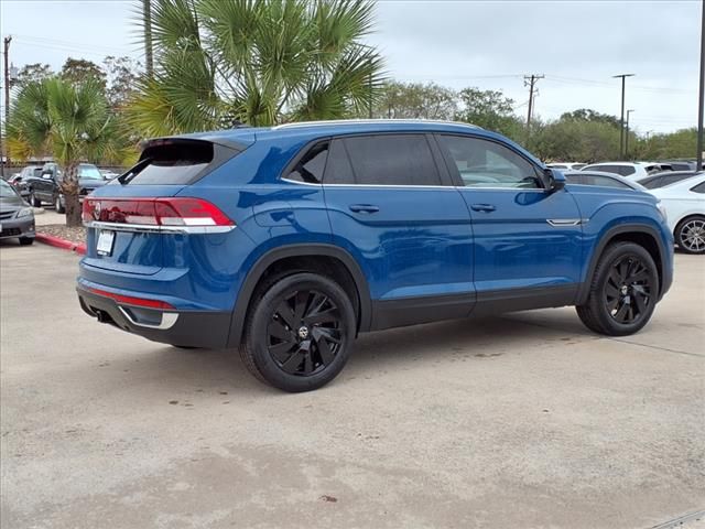 2025 Volkswagen Atlas Cross Sport 2.0T SE Technology