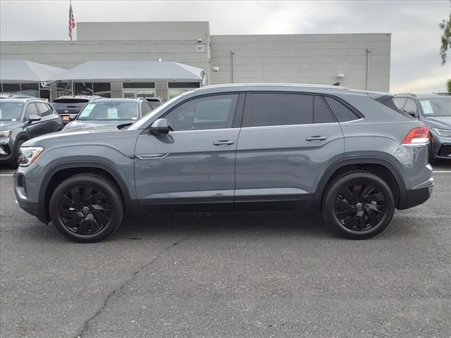 2025 Volkswagen Atlas Cross Sport 2.0T SE Technology